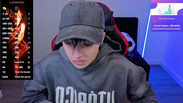 imlaiaaa online show from November 10, 1:33 am