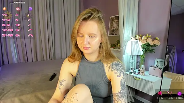 Rina Panic online show from June 8, 1:23 am