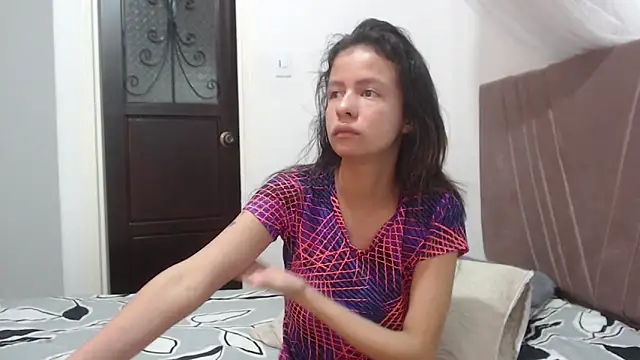 nathaly jones  online show from February 12, 12:29 pm