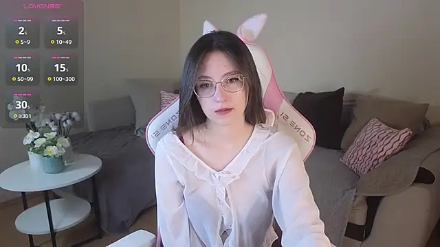 EsmaWonka online show from November 12, 7:28 am