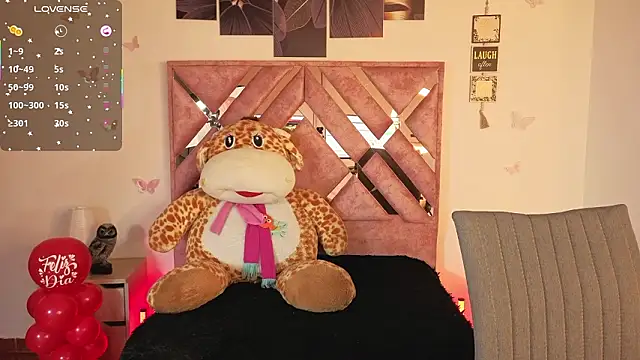 Sweet Khriis online show from February 15, 4:37 am