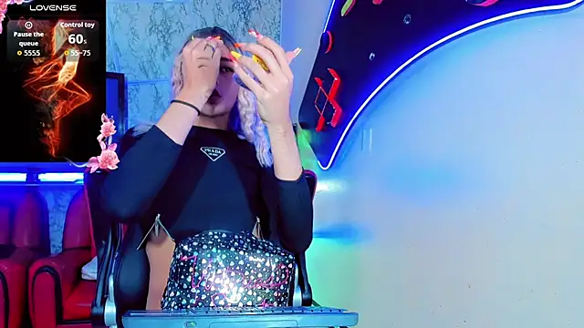 Madison Mujica online show from October 16, 11:46 am