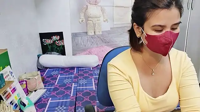 MichiLovely online show from November 2, 1:53 am