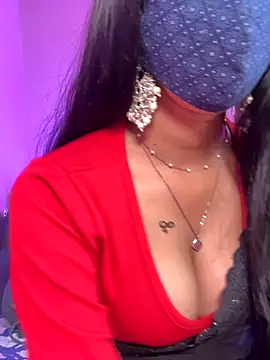 Neha18 online show from November 10, 6:30 am