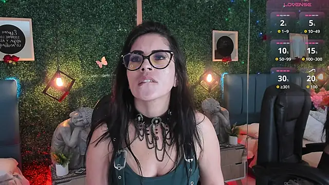 Linagh  online show from January 13, 11:14 am