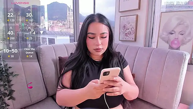 Zoey thompson online show from September 15, 8:05 pm