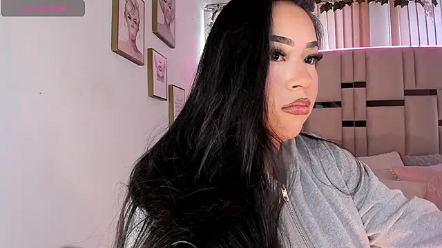 Zoey thompson online show from November 13, 8:08 pm