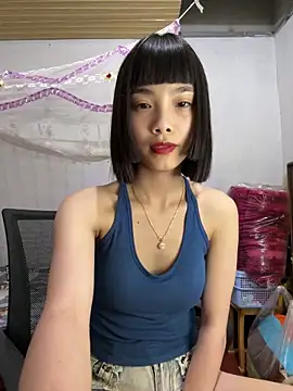 andymi1 online show from October 12, 2:19 pm