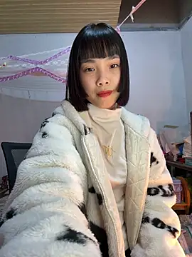 andymi1 online show from February 12, 1:35 pm