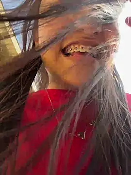 sweet artemiis online show from March 20, 9:20 pm