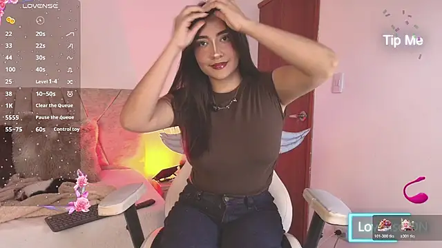 sweet artemiis online show from February 6, 8:56 pm