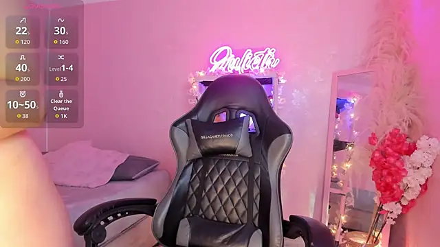 JuliethMoss online show from April 8, 10:56 pm