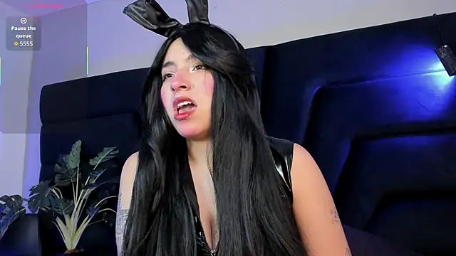 artemish   online show from April 4, 12:15 pm