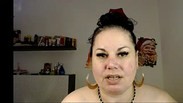 andreea2011 online show from February 2, 7:40 am