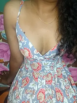 Tamilpallavi online show from October 4, 2:39 am