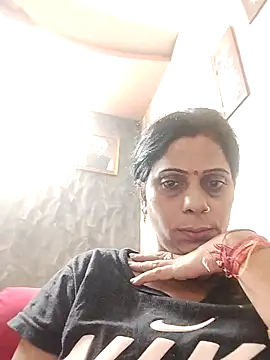 Soniya Roy online show from March 31, 3:50 am