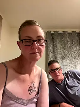 Snapshot of Curvy-Jinx chatting on September 14, 7:56 pm Curvy-Jinx online show from September 14, 7:56 pm