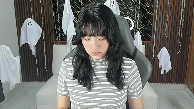 Anna17  online show from November 20, 11:22 am