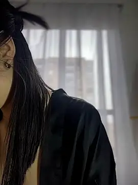 Sofi Leal online show from April 15, 1:11 pm