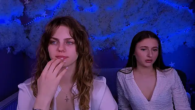 nekky mouse online show from March 31, 9:53 am