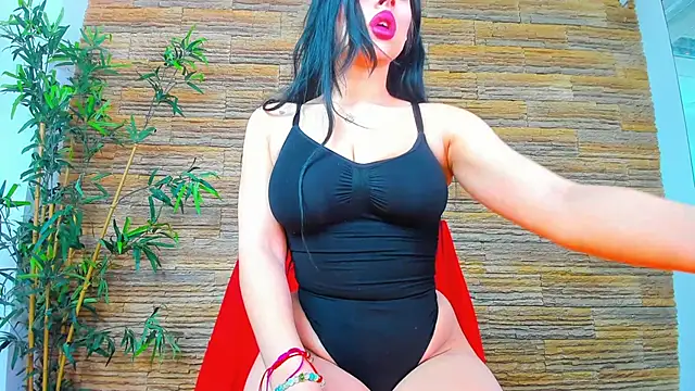 Cupcake Izzy online show from March 3, 5:35 am