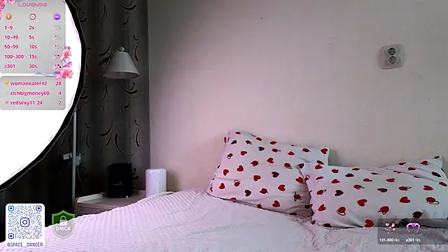 space danger online show from October 3, 8:52 am