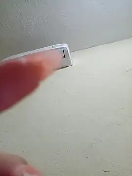 Theredcorazon online show from October 27, 8:43 am