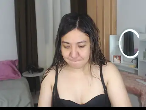 stellahugeX online show from February 15, 10:03 am