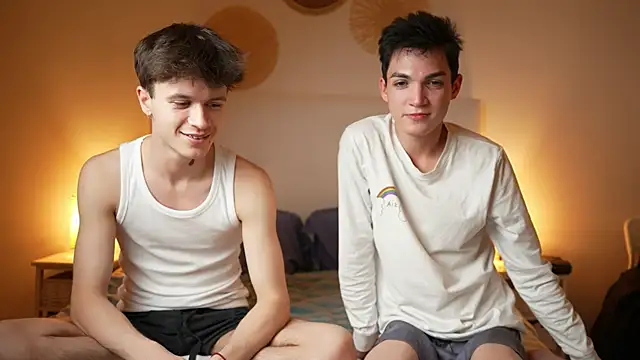 MattyandAiden online show from April 13, 6:41 pm