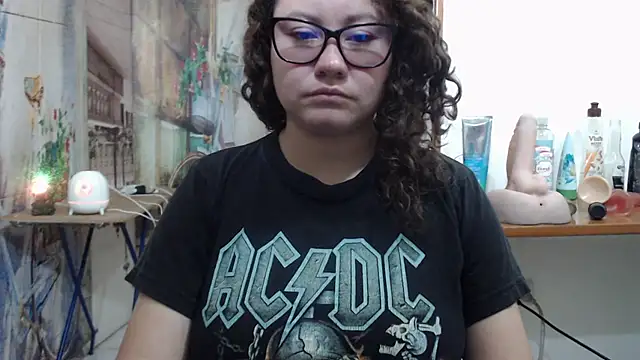 greeneyes nurse online show from March 18, 7:30 pm