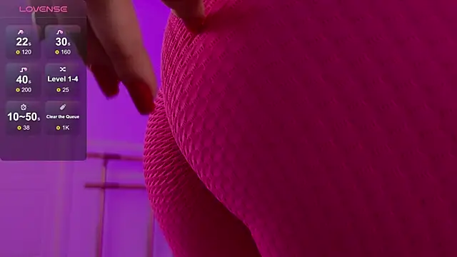 LanaElise online show from September 12, 5:31 pm