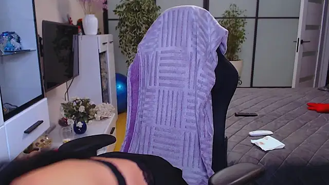 Anna Blare online show from February 11, 2:51 pm