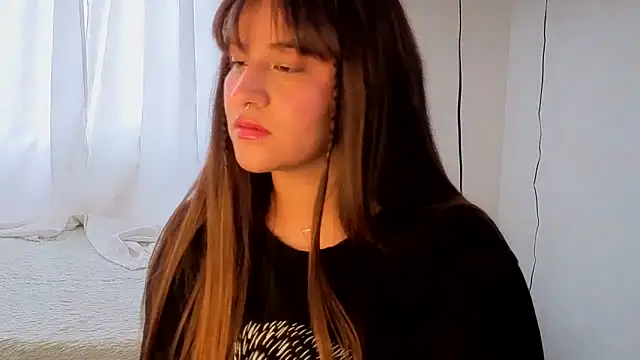 Linda Bellucci online show from September 29, 9:42 pm