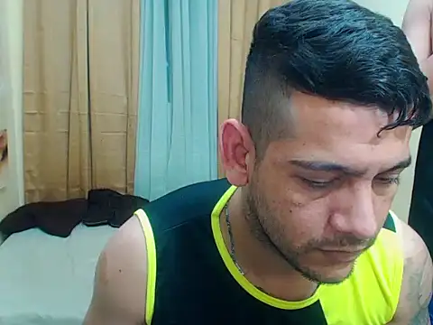 ALEEX BIGCOCK online show from September 9, 4:12 am