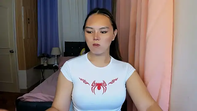 ameliamaureen online show from April 12, 3:20 am