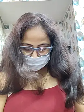 nisha 1110 online show from June 17, 6:31 pm