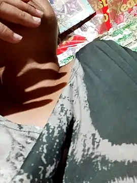 yuana25 online show from February 25, 12:58 pm