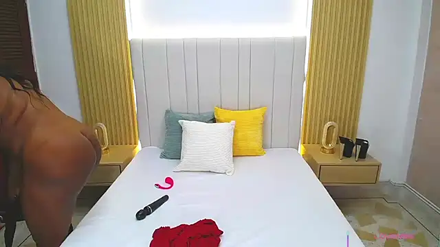 WildScarlet online show from February 2, 12:59 pm