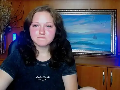 LadyAlice  online show from July 16, 5:50 pm