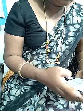 lolida69thamil online show from October 6, 4:23 pm