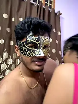 Snapshot of VVcouple chatting on October 23, 6:14 pm VVcouple online show from October 23, 6:14 pm