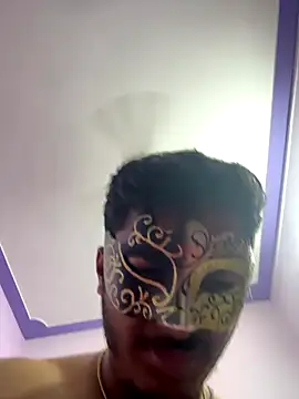 Snapshot of VVcouple chatting on September 8, 6:18 pm VVcouple online show from September 8, 6:18 pm