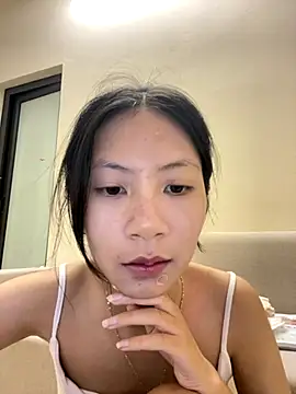 Lil-Gi online show from October 7, 3:27 pm