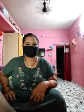 biggbobbsgirl online show from April 16, 2:45 am