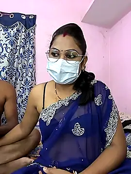 Lovlycouple1 online show from October 19, 5:59 pm