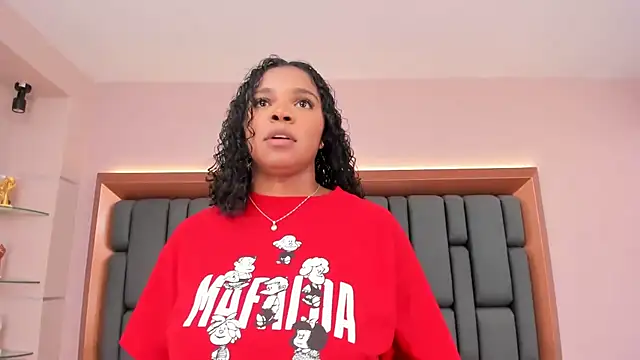 LisaMendez online show from October 30, 4:15 am