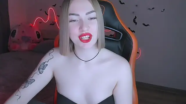 LaraKrein lk online show from November 3, 3:27 pm