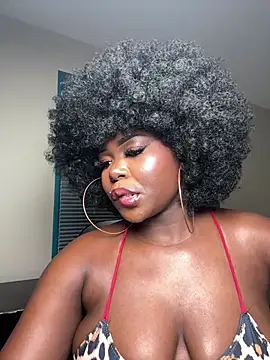 WomanNextdoor1 online show from March 21, 10:09 am