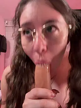 Sharon 07 online show from February 19, 1:05 am