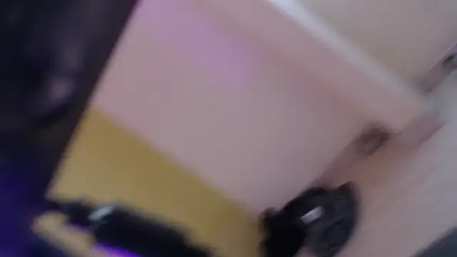 VioletaHolly online show from November 13, 8:52 pm